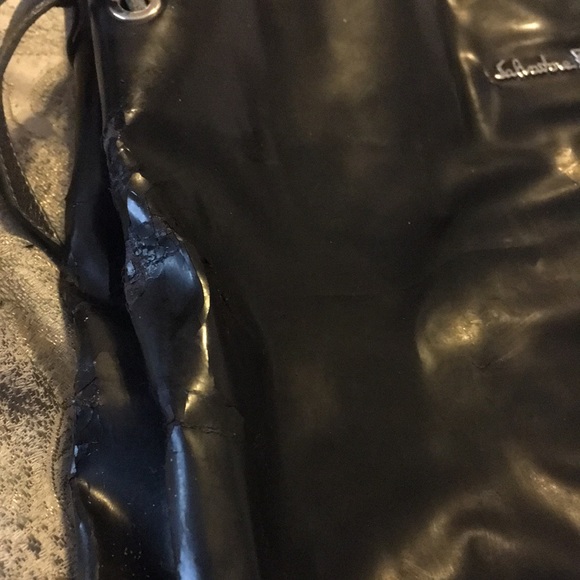 Authentic Salvatore Ferragamo bag - Picture 4 of 7